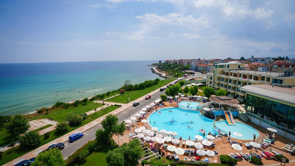 Perla Beach