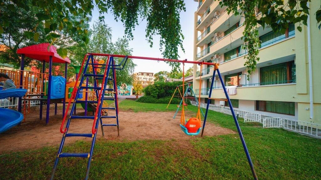 Perla Plaza