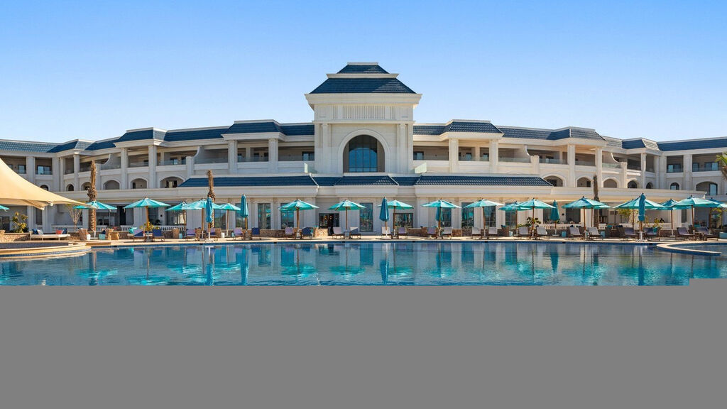 Pickalbatros Crystal Lotus Luxury Palace