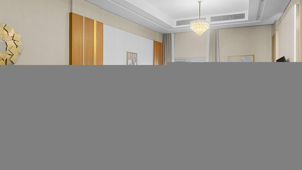 Pickalbatros Crystal Lotus Luxury Palace