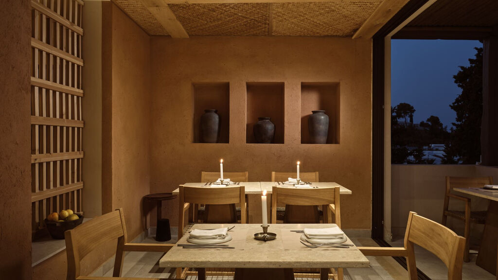 Pierros Verde Private Suites