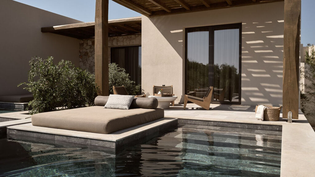 Pierros Verde Private Suites