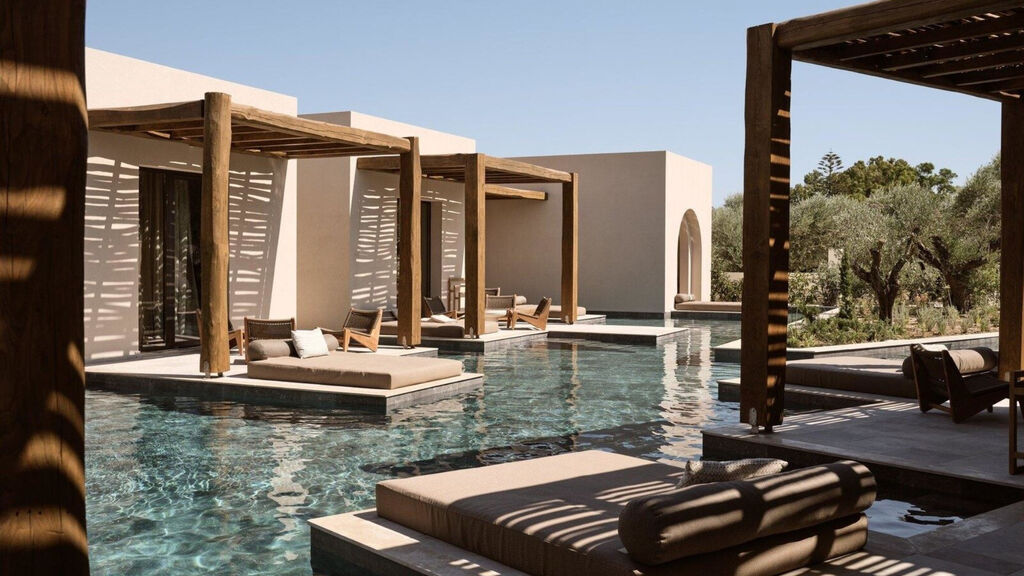 Pierros Verde Private Suites