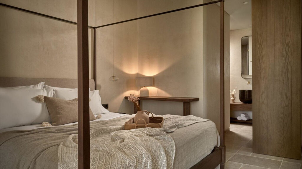 Pierros Verde Private Suites