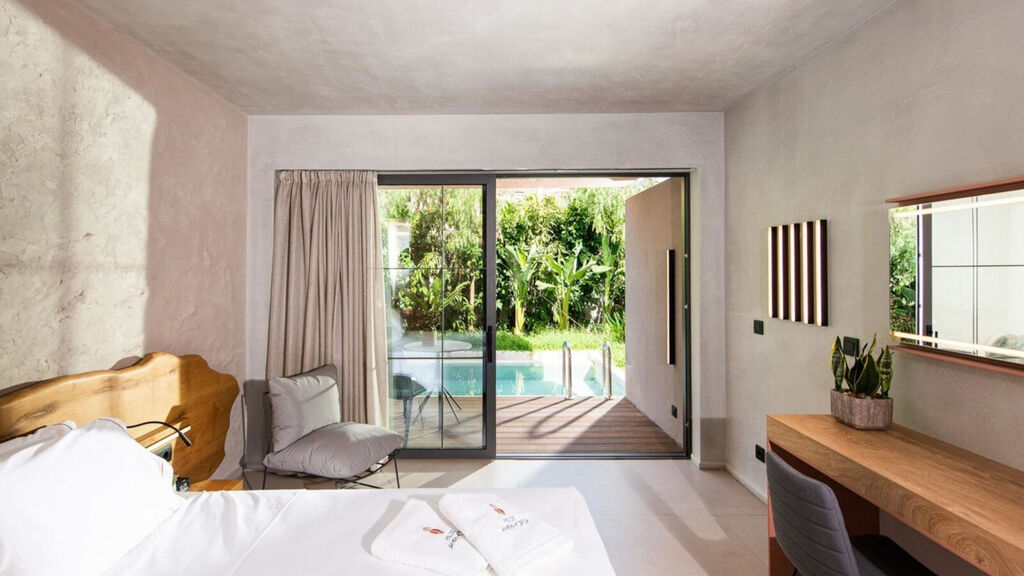 Pilot Amphora Boutique