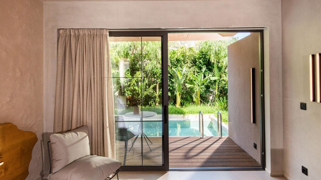 Pilot Amphora Boutique