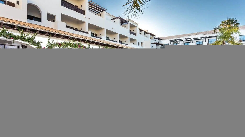 Pine Cliffs Hotel, A Luxury Collection Resort