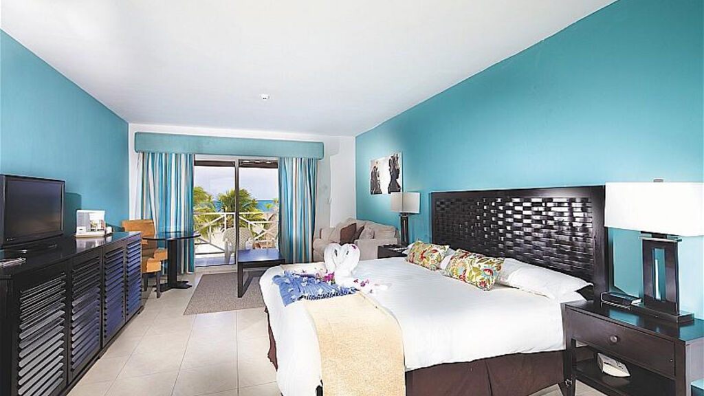 Playa Blanca Beach Resort