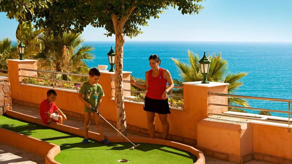 Playacalida SPA