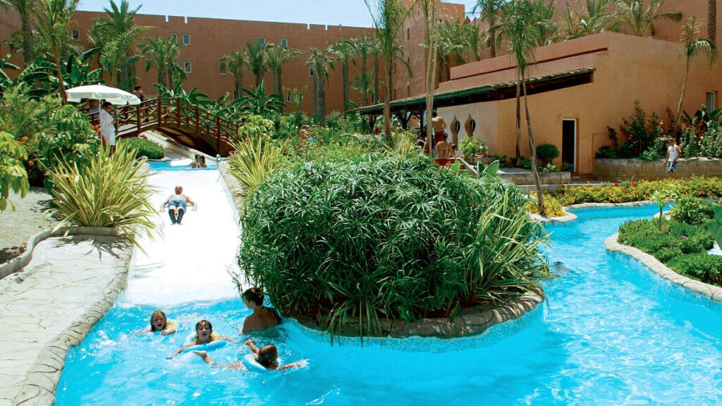 Playacalida SPA