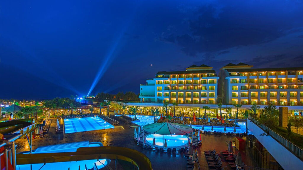 Port Nature Luxury Resort Hotel & Spa