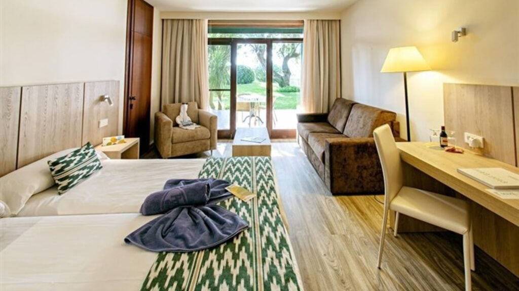 PortBlue Club Pollentia Resort & Spa