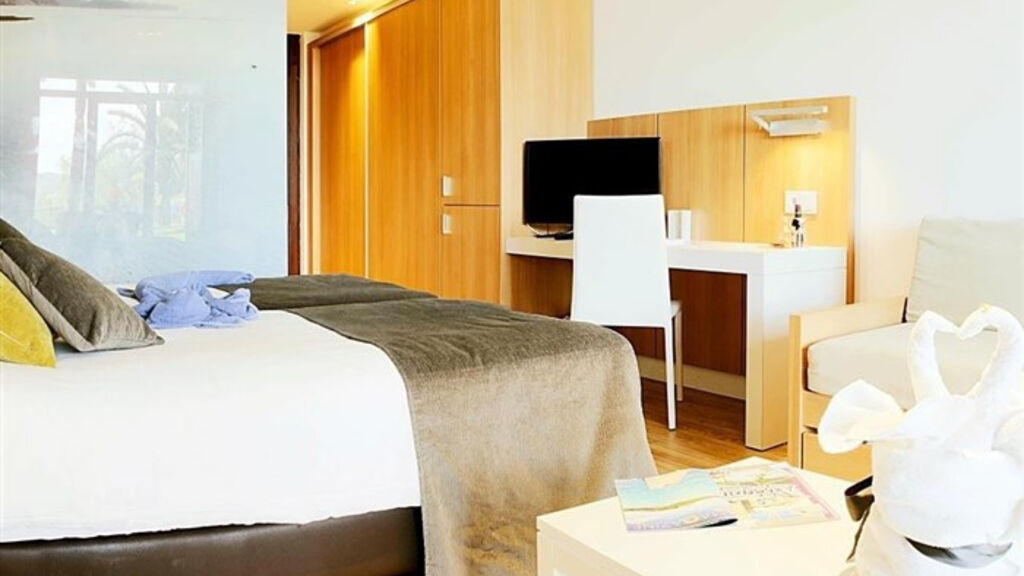 PortBlue Club Pollentia Resort & Spa
