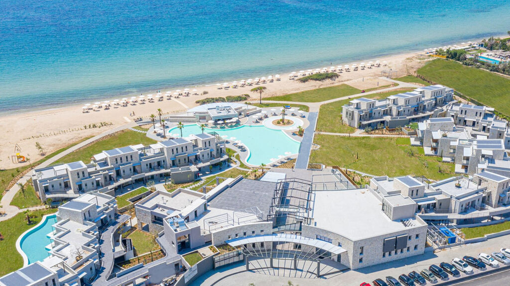 Portes Lithos Luxury Resort