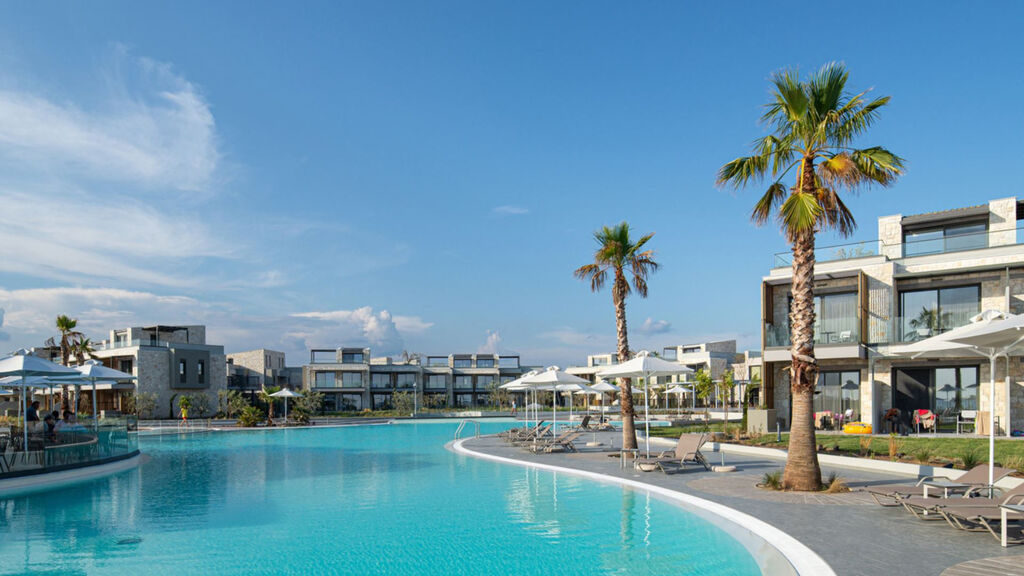 Portes Lithos Luxury Resort
