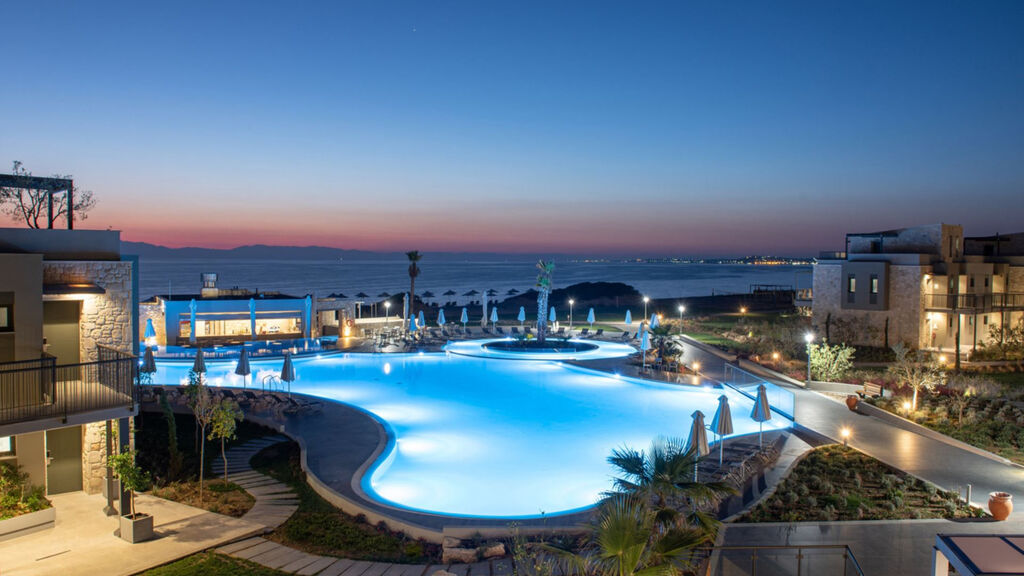 Portes Lithos Luxury Resort