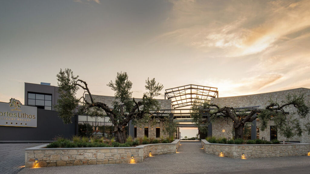 Portes Lithos Luxury Resort