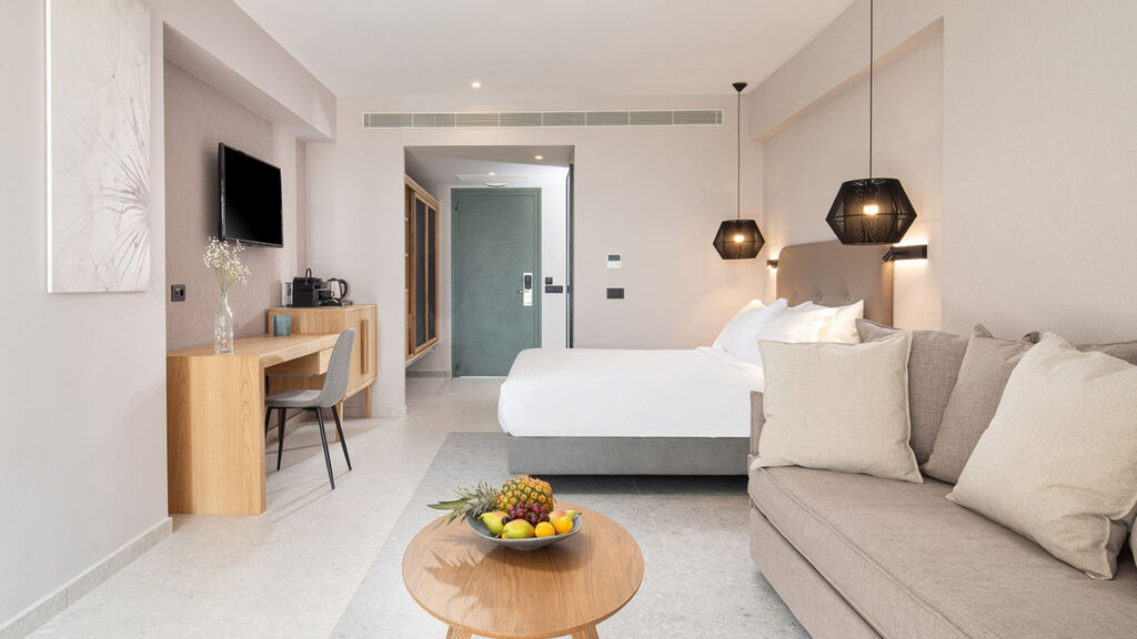 Portes Lithos Luxury Resort