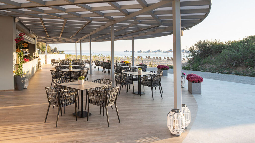 Portes Lithos Luxury Resort
