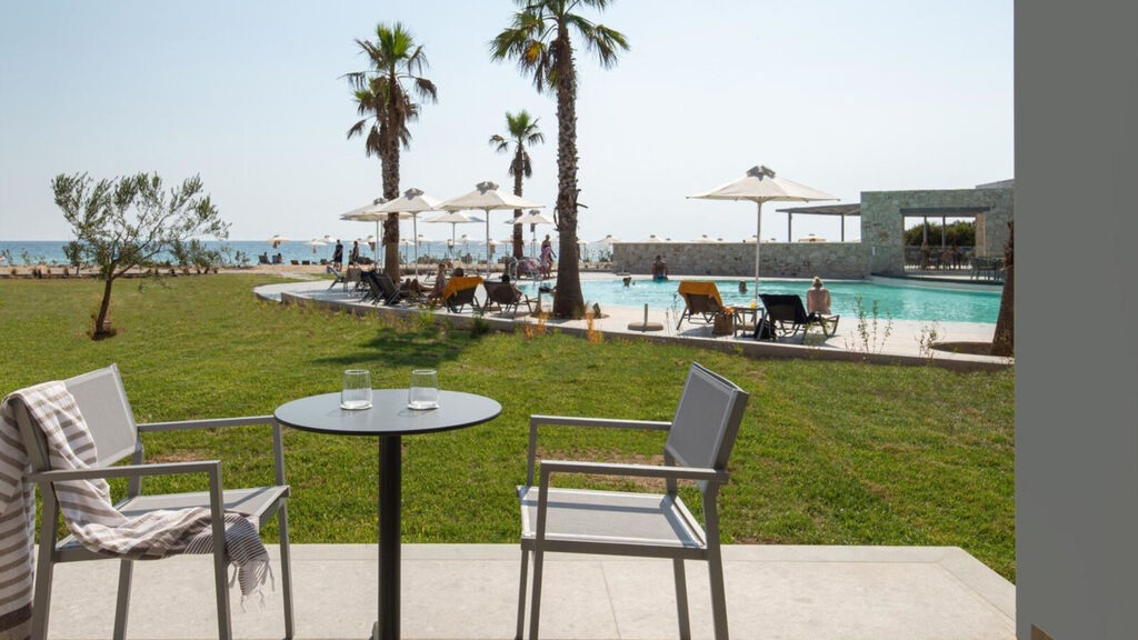 Portes Lithos Luxury Resort
