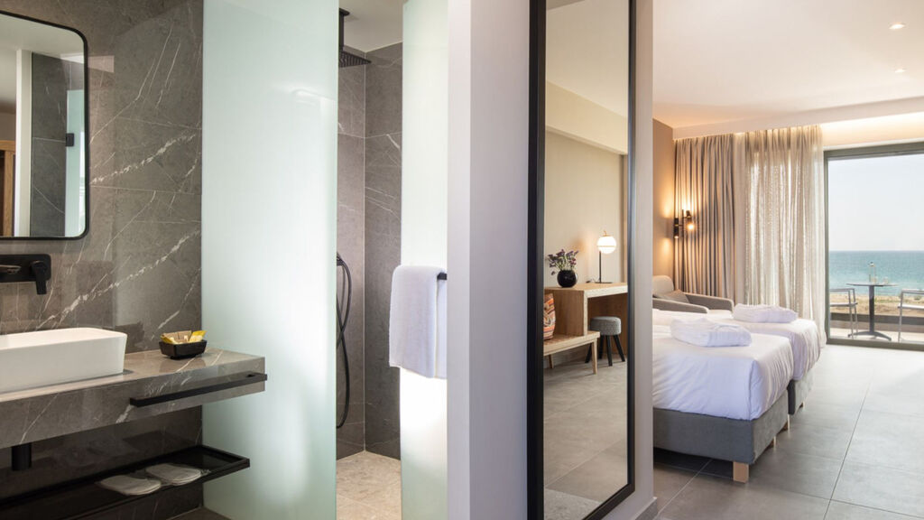 Portes Lithos Luxury Resort