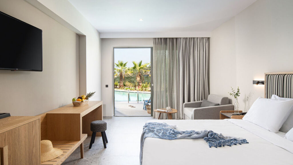 Portes Lithos Luxury Resort