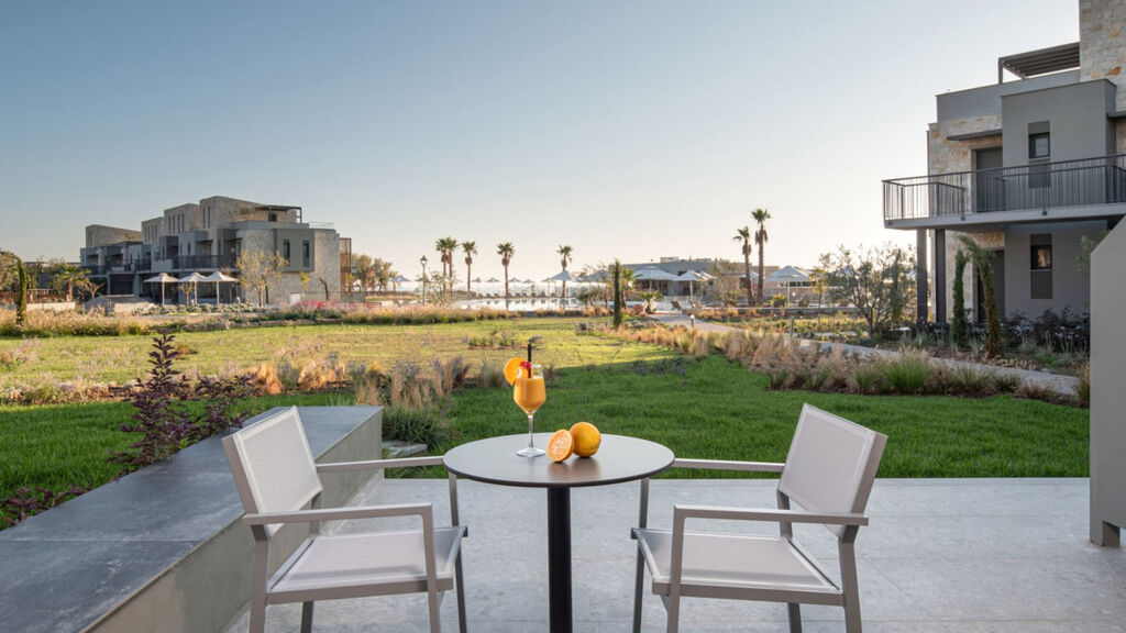 Portes Lithos Luxury Resort