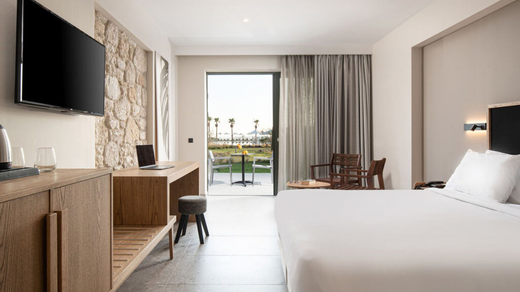Portes Lithos Luxury Resort