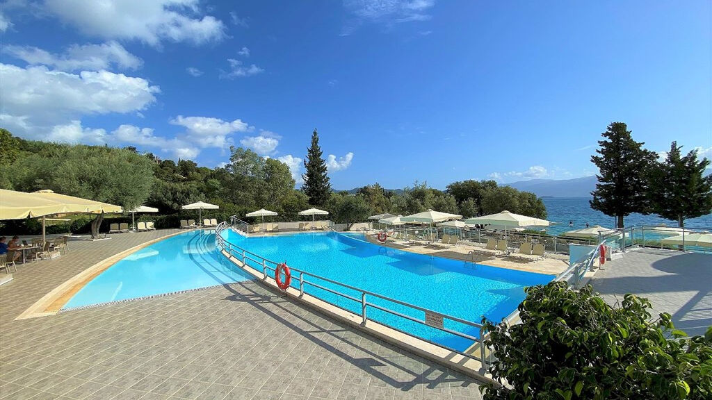 Porto Galini Seaside Resort & Spa