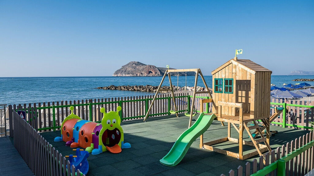 Porto Platanias Beach