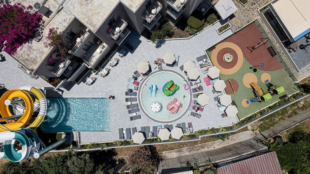 Porto Platanias Beach