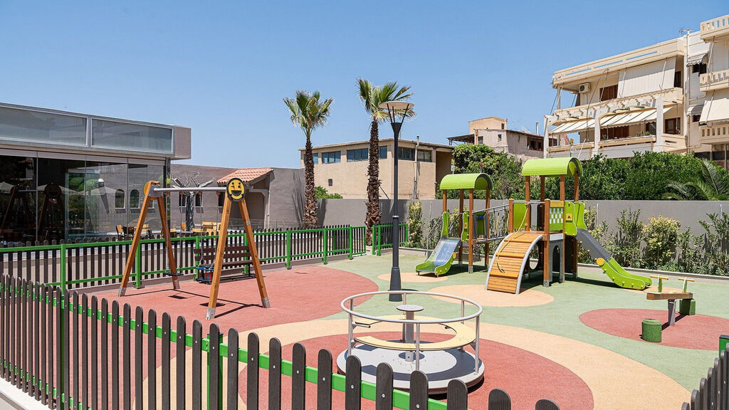 Porto Platanias Beach