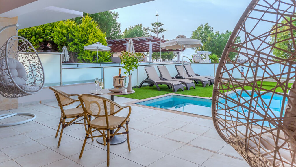 Porto Platanias Beach Resort & Spa