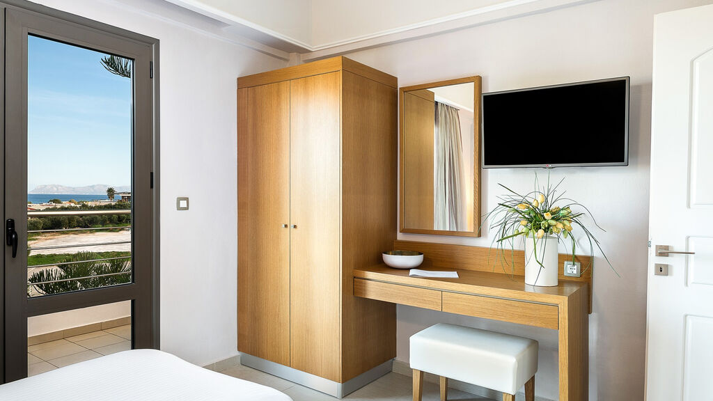 Porto Platanias Village Resort