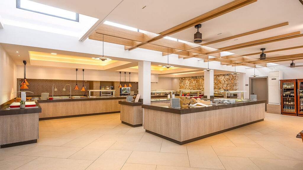 Porto Platanias Village Resort