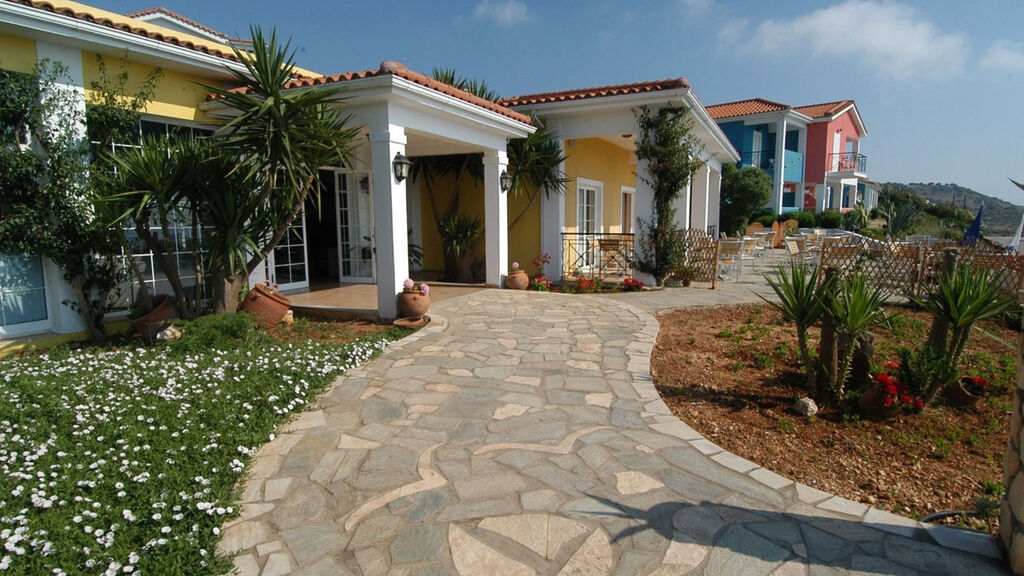 Porto Skala Hotel & Village