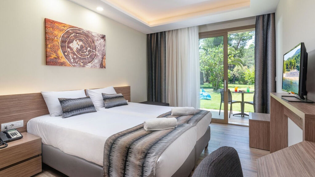 Poseidon Hotel Sea Resort