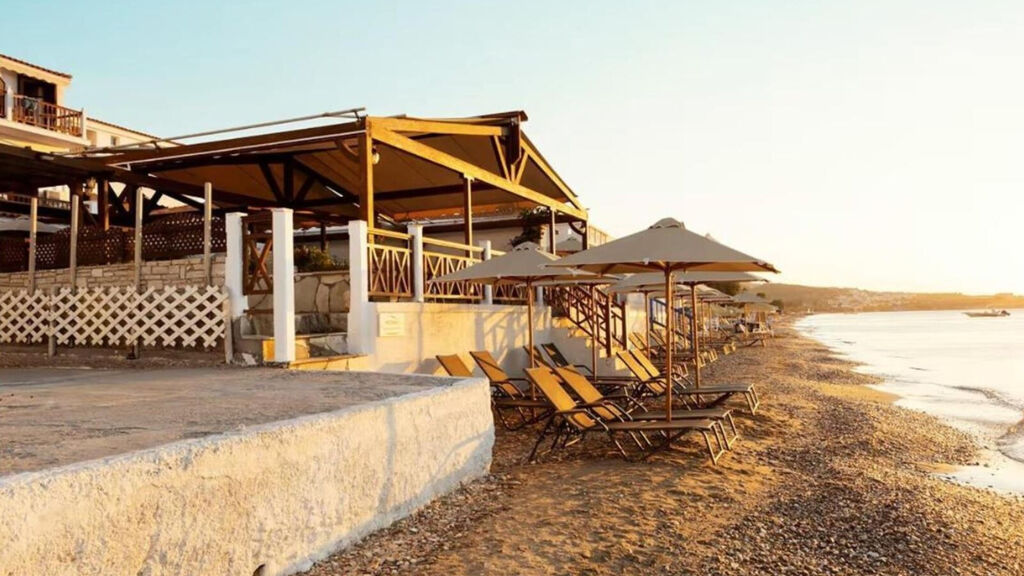 Potokaki Beachfront