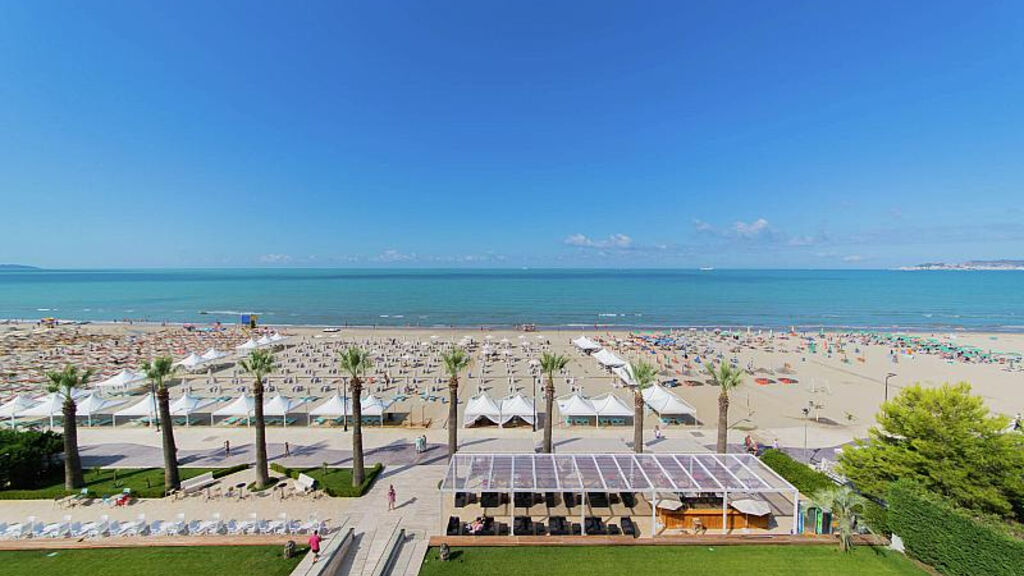 Premium Beach