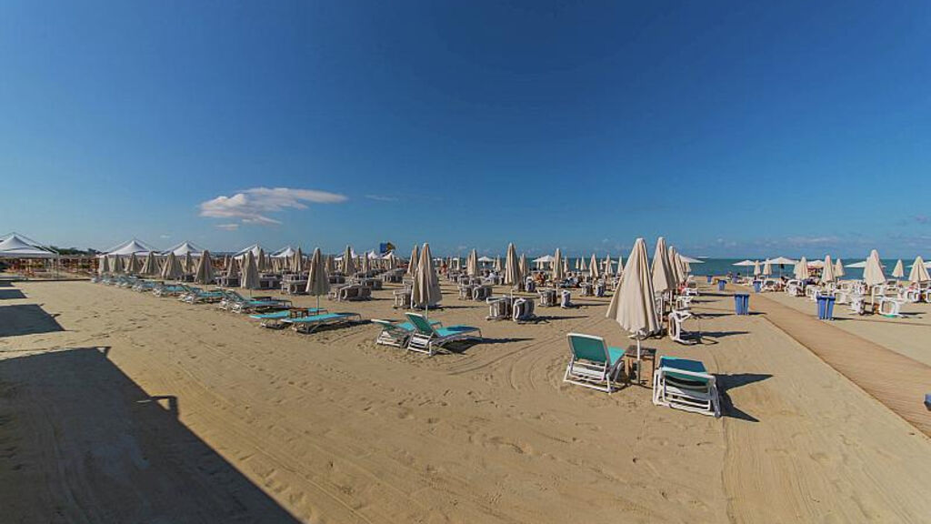 Premium Beach