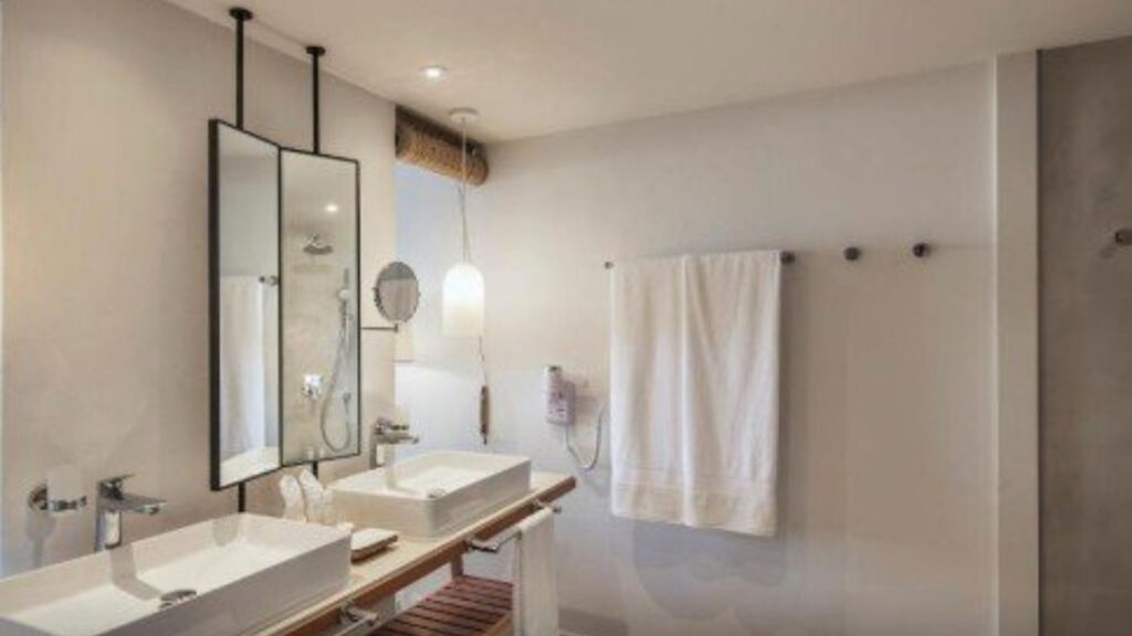 Preskil Island Resort