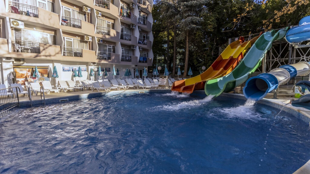 Prestige Deluxe Aquapark Club