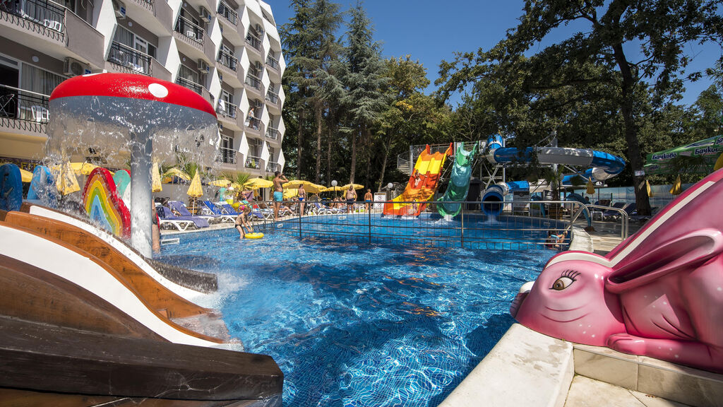 Prestige Deluxe Aquapark Club