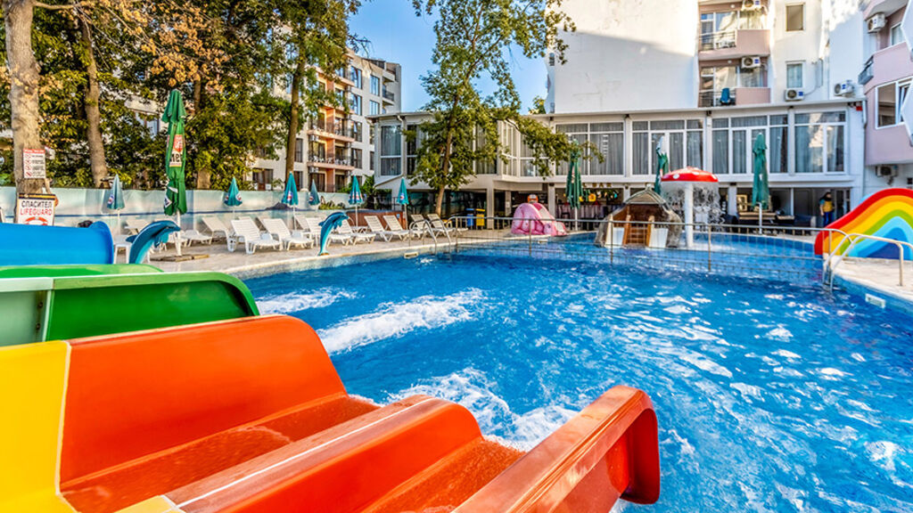 Prestige Deluxe Aquapark Club
