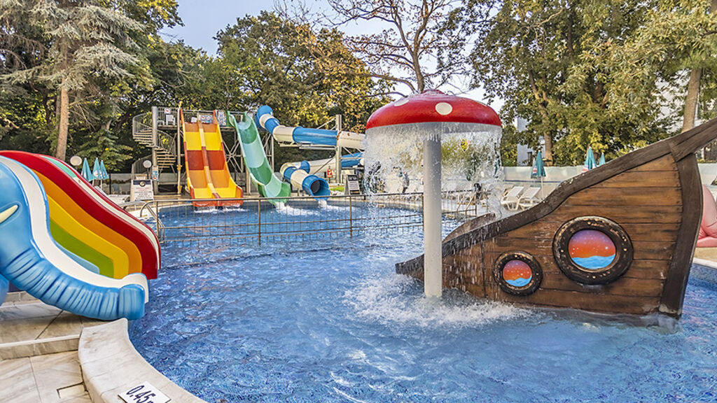 Prestige Deluxe Aquapark Club