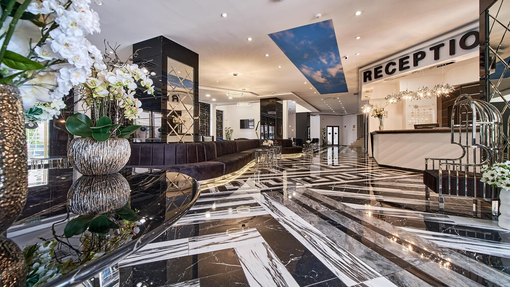 Prestige Hotel & Aquapark