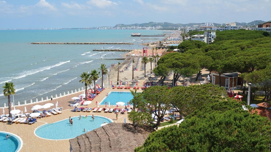 Prestige Resort