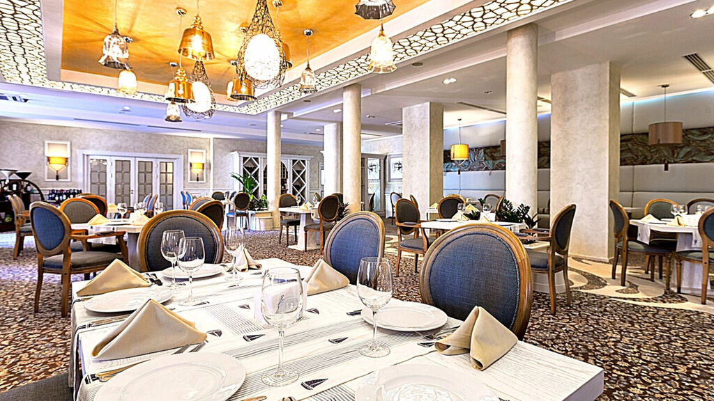 Grand Hotel & Spa Primoretz