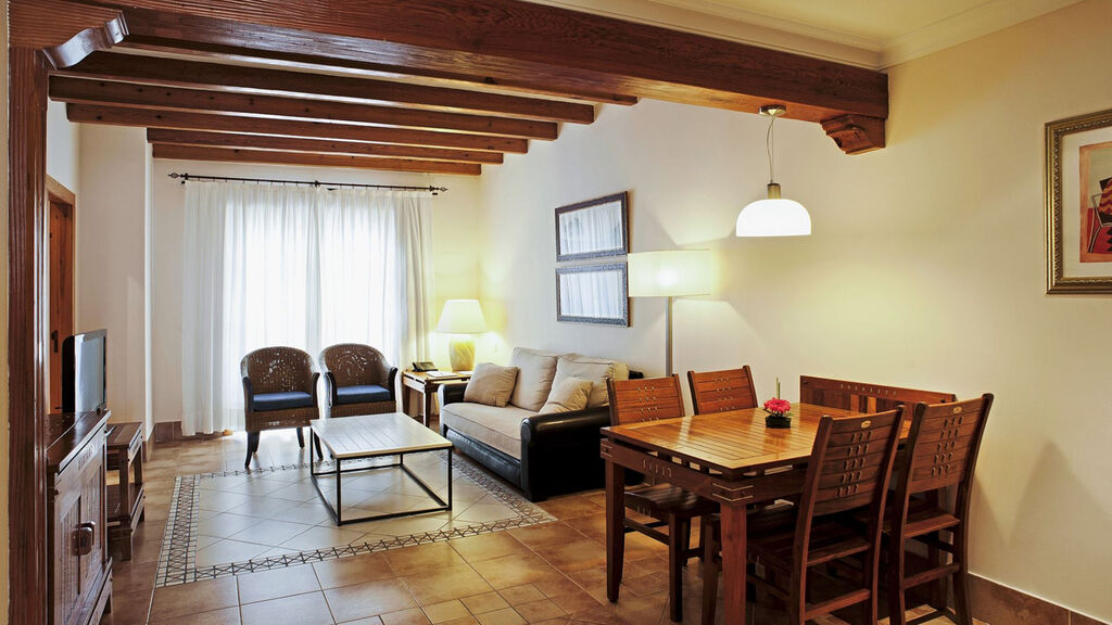 Princesa Yaiza Suite Hotel Resort