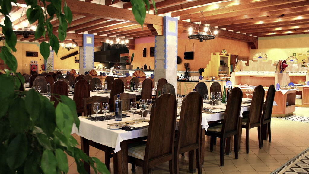 Princesa Yaiza Suite Hotel Resort